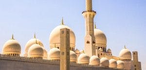 عيد الأضحى – توقيت صلاة وأسماء المصليات والمساجد في دبي والإمارات لعام 1438 – 2017
