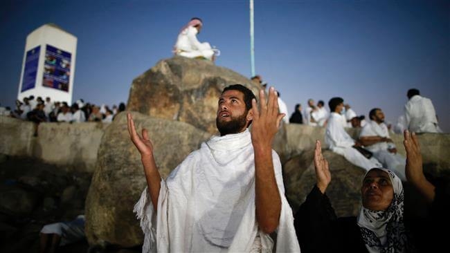 فضل يوم عرفة وثوابه العظيم، تزداد فيه الحسنات، وتكفر فيه السيئات