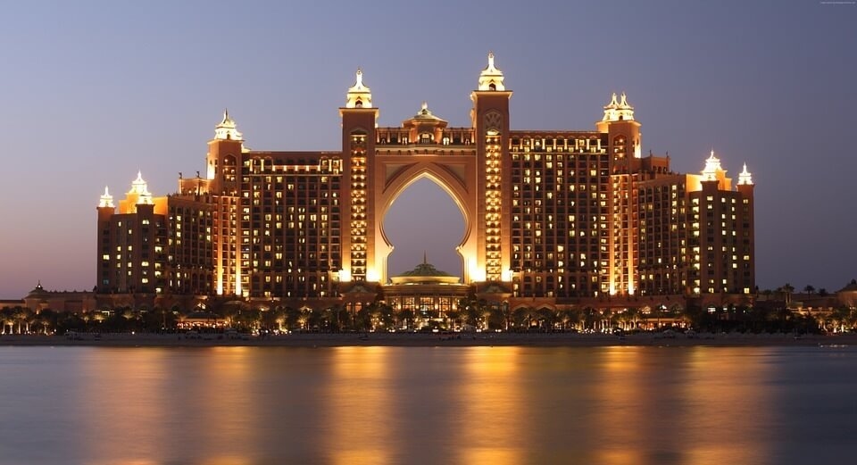 دليلك في البحث عن الجمعيات الخيرية في الامارات