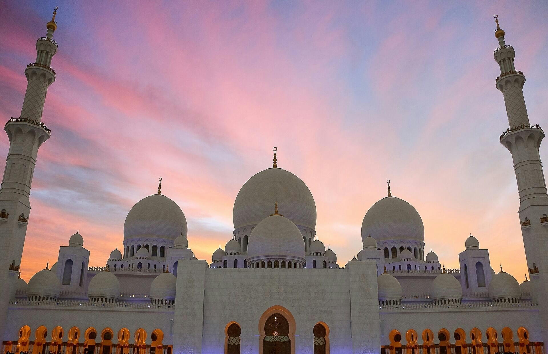 مساجد ومصليات صلاة عيد الفطر المبارك في الامارات لعام 1440 – 2019